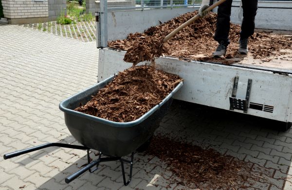 Bulk Mulch Delivery in Stillwater