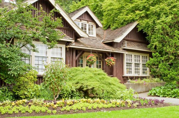 Log Home Landscaping in Stillwater