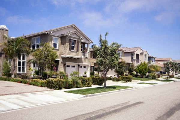 Neighborhood Landscaping in Stillwater