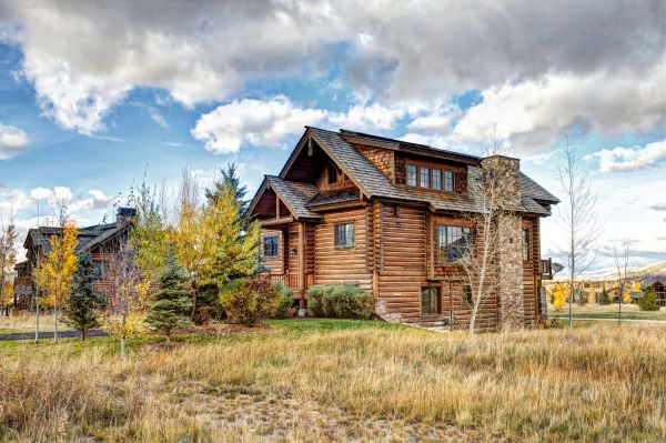 Cabin Landscaping in Stillwater